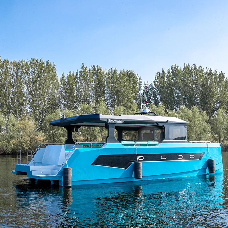 13.6m xisbiyada raaxada ee Catamaran